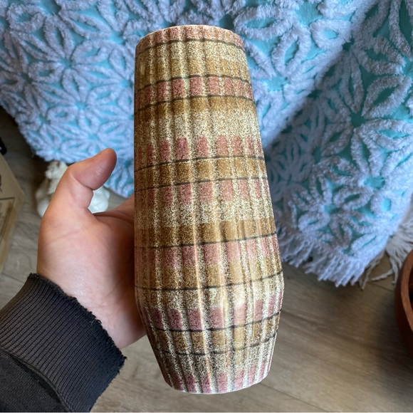 Vintage vase ceramic MCM vessel home decor - Picture 3 of 6